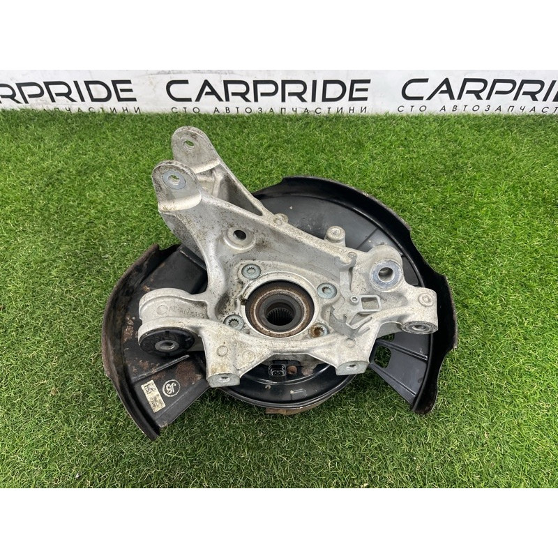Цапфа подвески (подвеска) Volkswagen Touareg NF 2011 3.0 TDI 7P0505435A