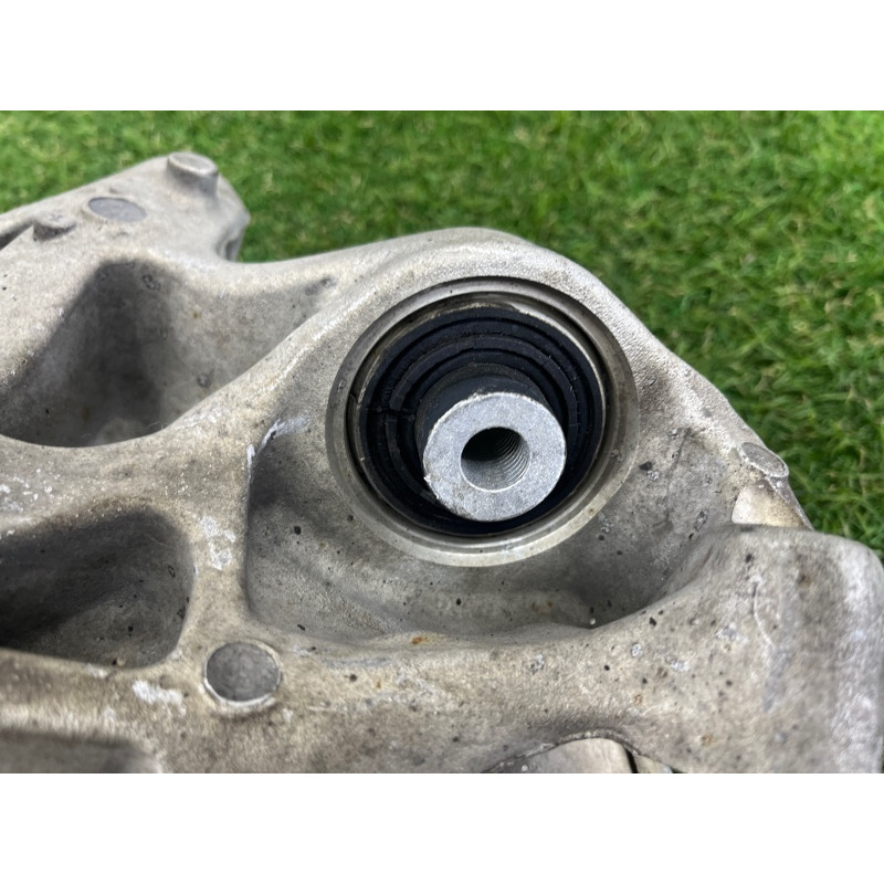 Цапфа подвески (подвеска) AUDI A4 B9 2017 2.0 DBPA 8W0505432T