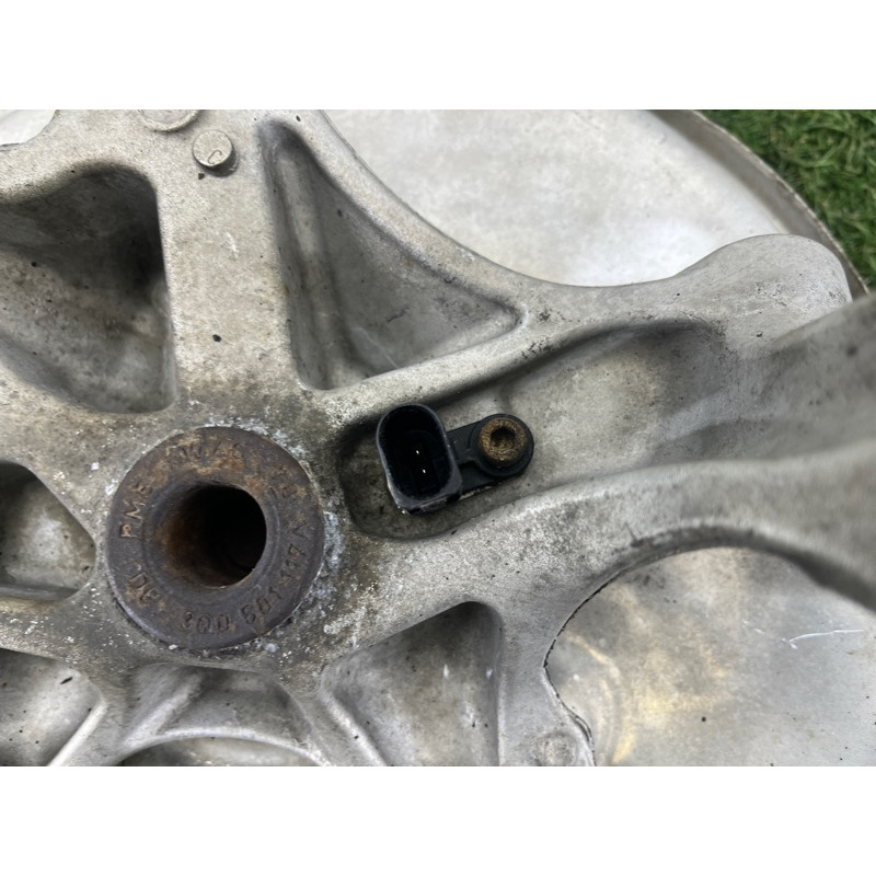 Цапфа подвески (подвеска) AUDI A4 B9 2017 2.0 DBPA 8W0505431T