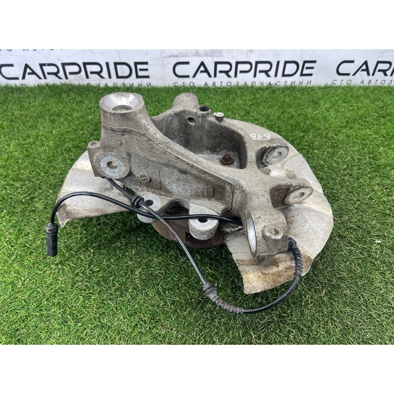 Цапфа подвески (подвеска) BMW 7-series F02 2011 4.4 N63 33326796497