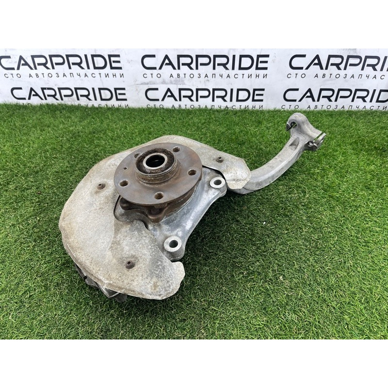 Поворотный кулак (подвеска) AUDI A4 B8 2012 2.0 CAEB 8K0407253AA