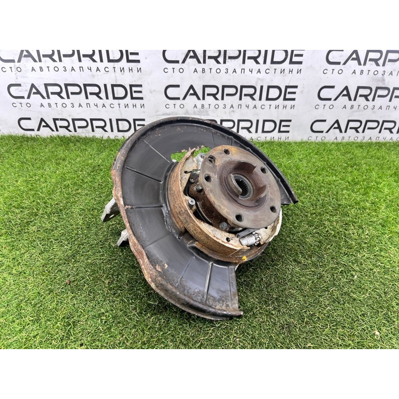Цапфа подвески (подвеска) Volkswagen Touareg NF 2013 3.6 7P0505436B
