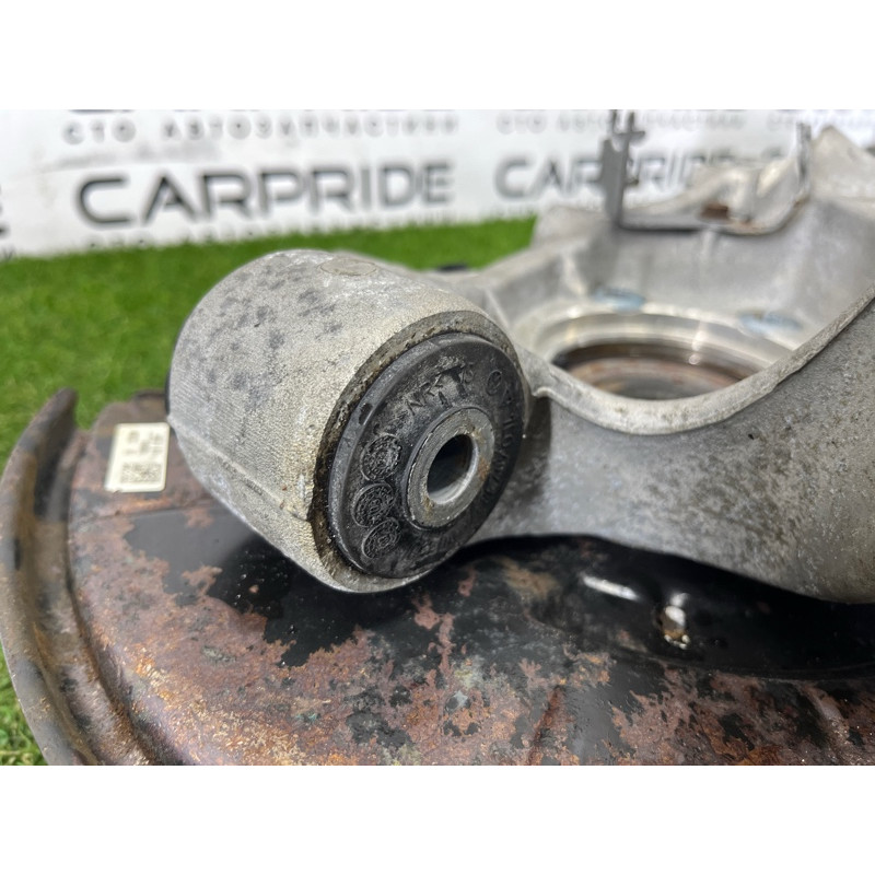 Цапфа подвески (подвеска) Volkswagen Touareg NF 2013 3.6 7P0505436B
