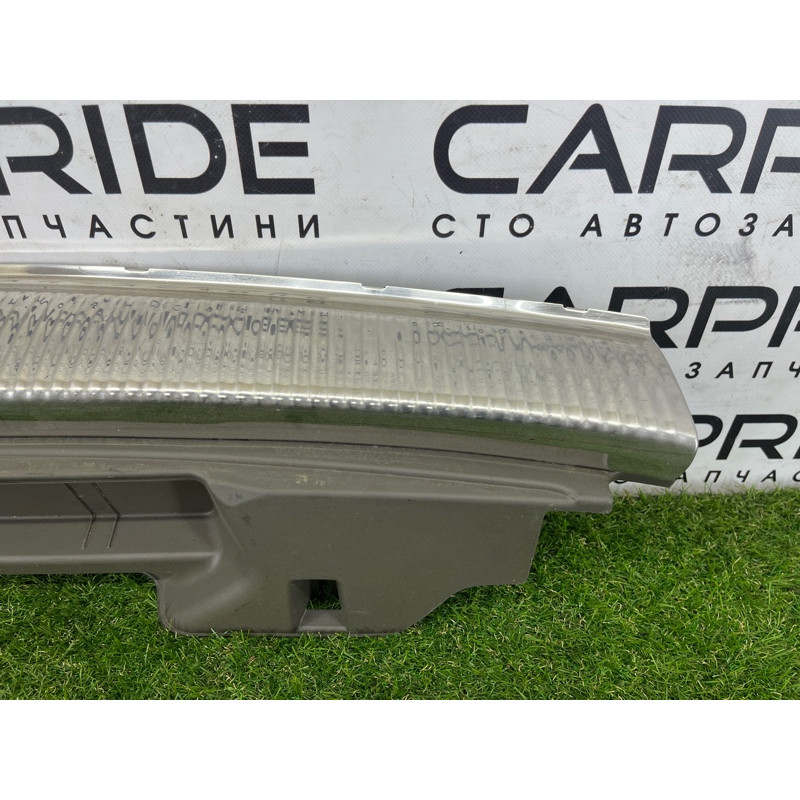 Накладка замка кришки багажника (салон) AUDI Q5 8R 2012 3.2 CALB 8R0864483CL91