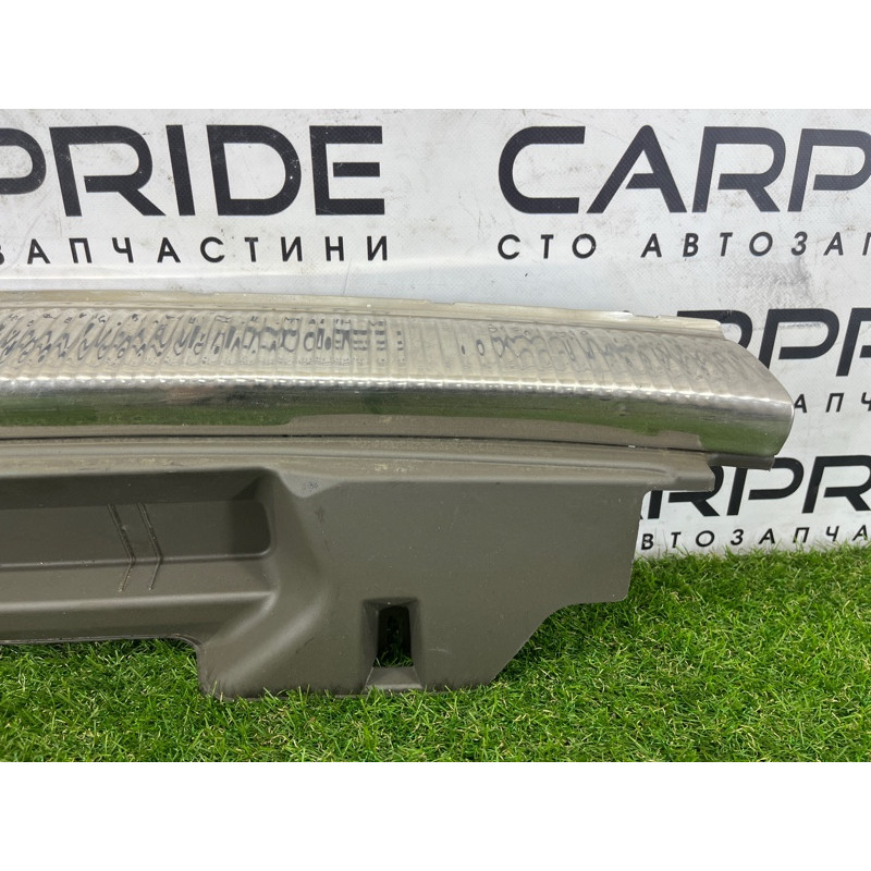Накладка замка кришки багажника (салон) AUDI Q5 8R 2012 3.2 CALB 8R0864483CL91