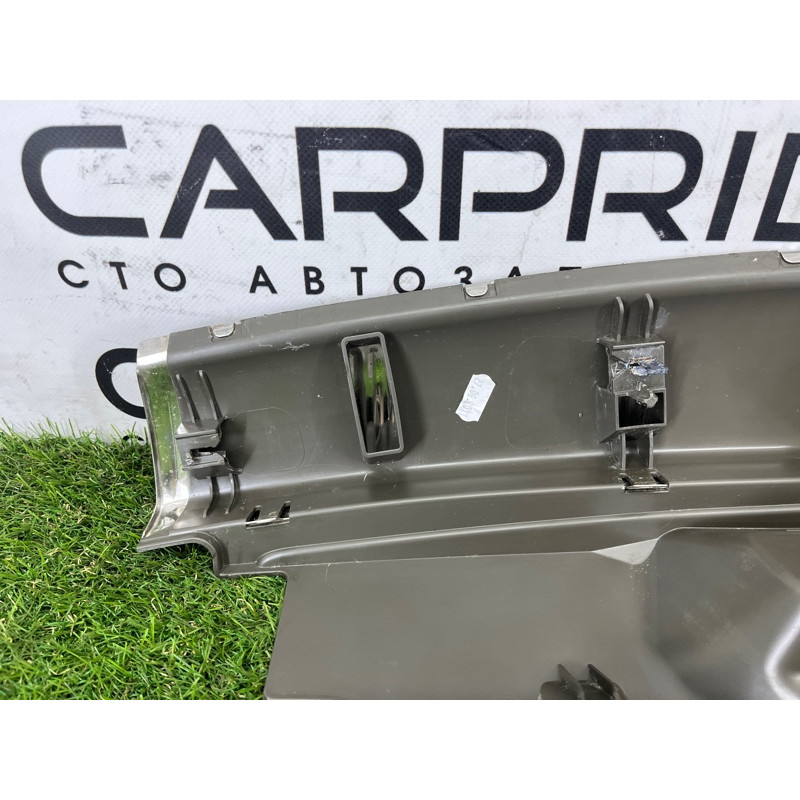 Накладка замка кришки багажника (салон) AUDI Q5 8R 2012 3.2 CALB 8R0864483CL91