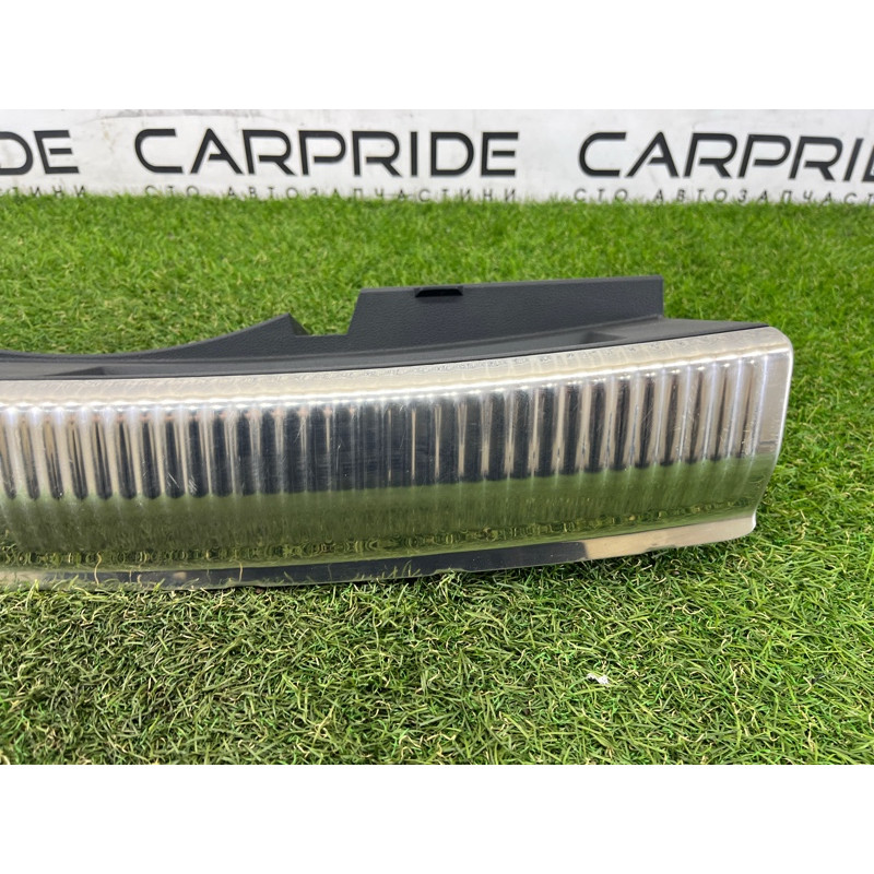 Накладка замка кришки багажника (салон) AUDI A5 F5 2020 2.0 CYMC 8W8864483C4PK