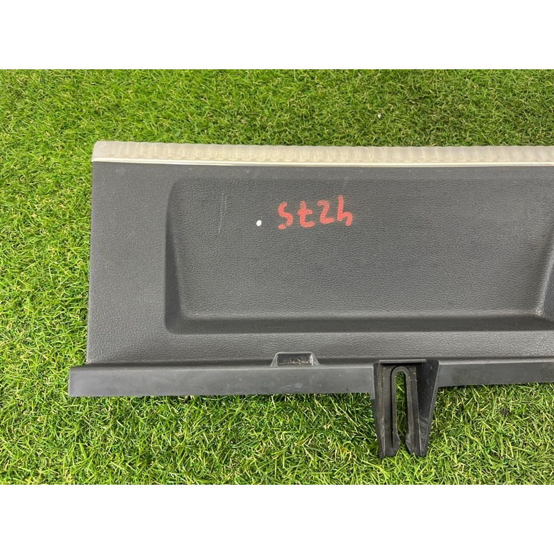 Накладка замка кришки багажника (салон) AUDI A5 F5 2020 2.0 CYMC 8W8864483C4PK