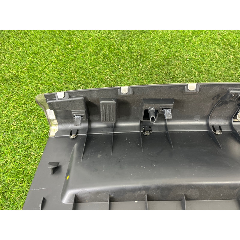 Накладка замка кришки багажника (салон) AUDI A5 F5 2020 2.0 CYMC 8W8864483C4PK