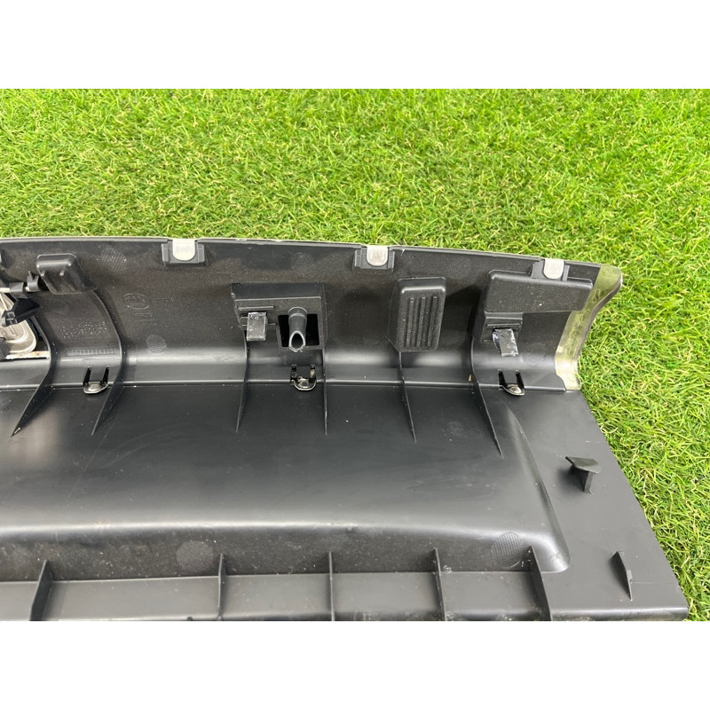 Накладка замка кришки багажника (салон) AUDI A5 F5 2020 2.0 CYMC 8W8864483C4PK