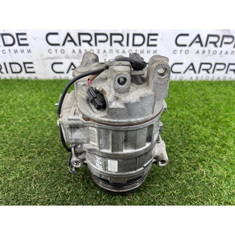 Компрессор кондиционера (отопление и кондиционирование) BMW 7-series F02 2011 4.4 N63 64509154072