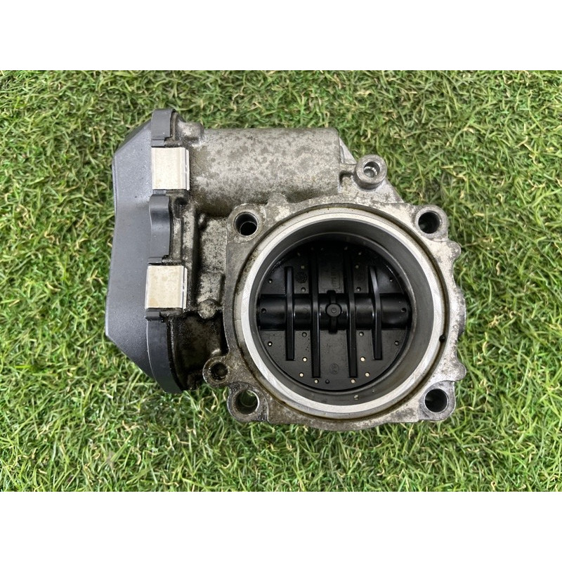 Дроссельная заслонка (электрика двигателя) BMW 7-series F02 2011 4.4 N63 13547555944