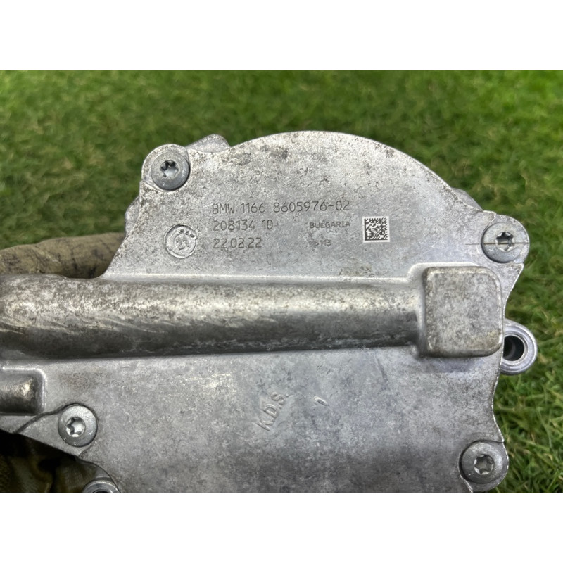 Вакуумный насос (тормозная система) BMW 7-series F02 2011 4.4 N63 11668605976