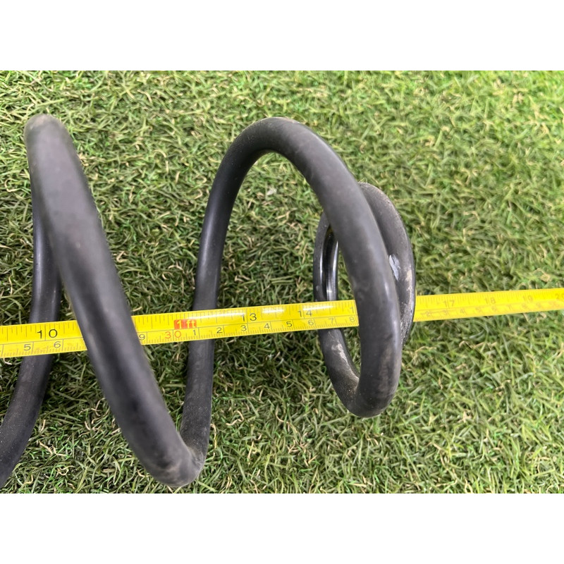 Пружина подвески (подвеска) AUDI A4 B8 2012 2.0 CAEB 8K0511115DE