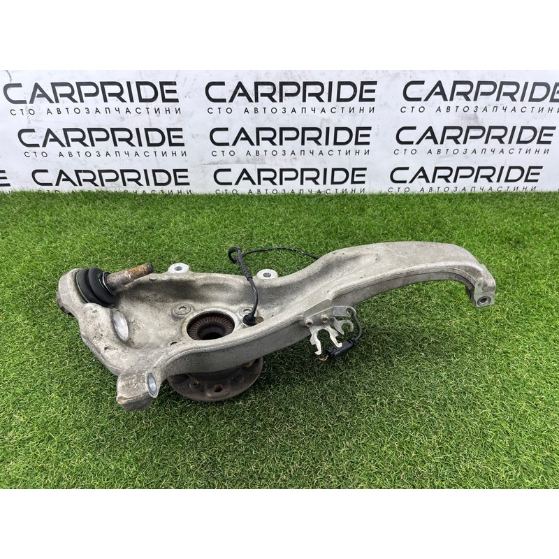 Поворотный кулак (подвеска) BMW 7-series F02 2011 4.4 N63 31216777749
