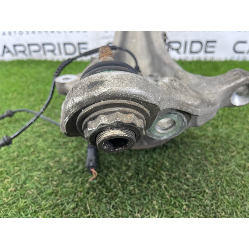 Поворотный кулак (подвеска) BMW 7-series F02 2011 4.4 N63 31216777749