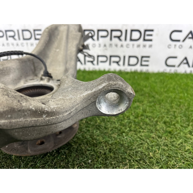 Поворотный кулак (подвеска) BMW 7-series F02 2011 4.4 N63 31216777749