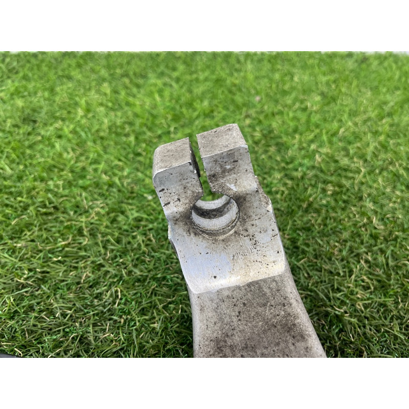 Поворотный кулак (подвеска) BMW 7-series F02 2011 4.4 N63 31216777749