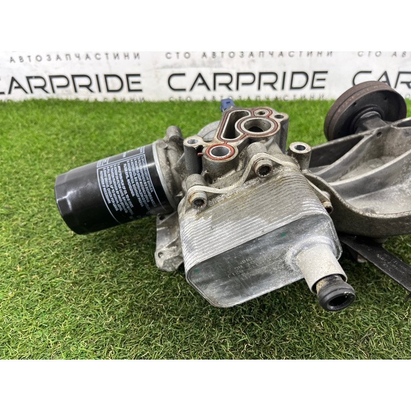 Корпус масляного фильтра (двигатель и элементы) AUDI A4 B8 2012 2.0 CAEB 06H903143H