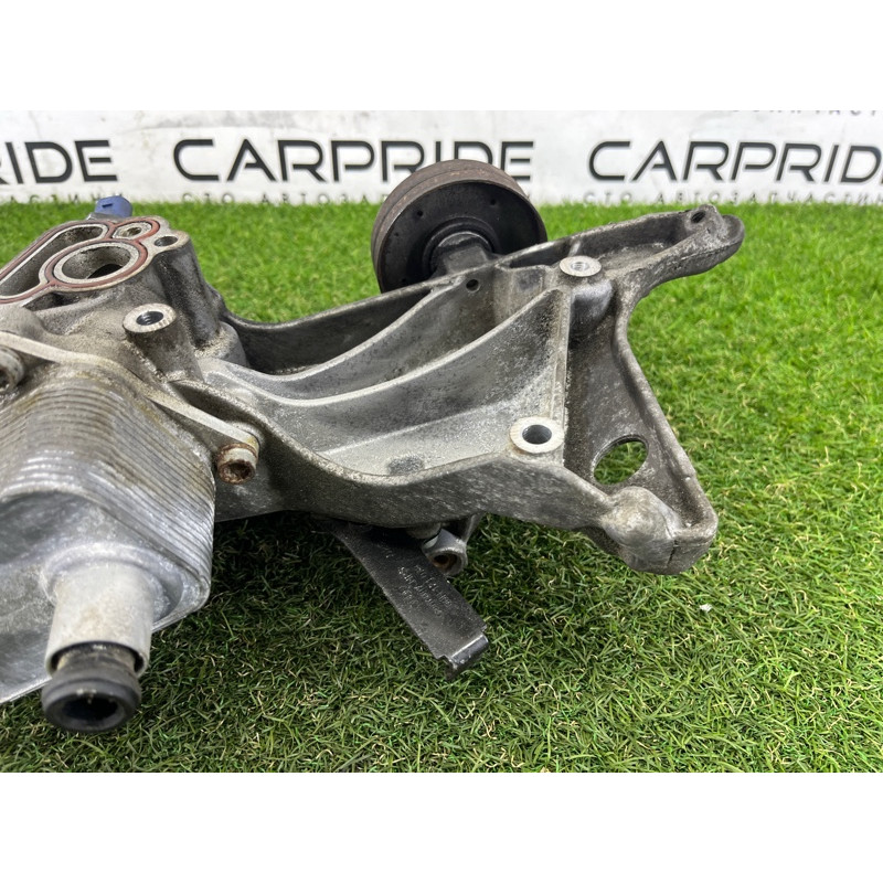 Корпус масляного фильтра (двигатель и элементы) AUDI A4 B8 2012 2.0 CAEB 06H903143H