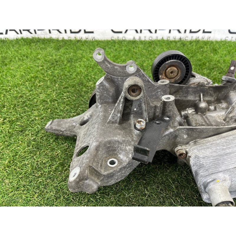 Корпус масляного фильтра (двигатель и элементы) AUDI A4 B8 2012 2.0 CAEB 06H903143H