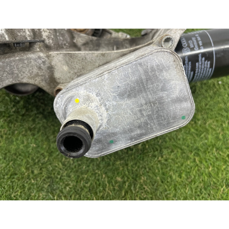 Корпус масляного фильтра (двигатель и элементы) AUDI A4 B8 2012 2.0 CAEB 06H903143H