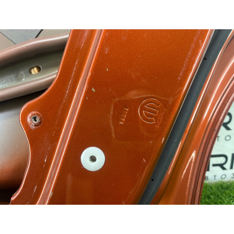 Дверь голая (наружные элементы кузова) Dodge Journey SXT 2014 3.6 68067472AB