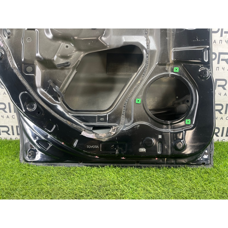 Дверь голая (наружные элементы кузова) Toyota Highlander XU20 6700448070