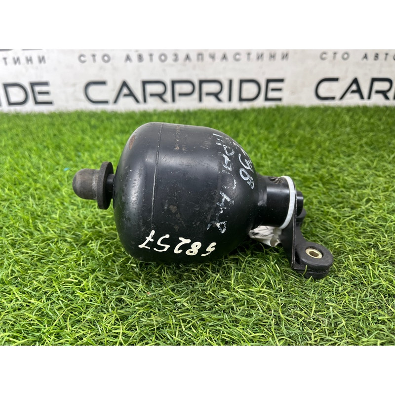 Гидроаккумулятор подвески (подвеска) BMW 7-series E38 1996 M60B40 37211090631