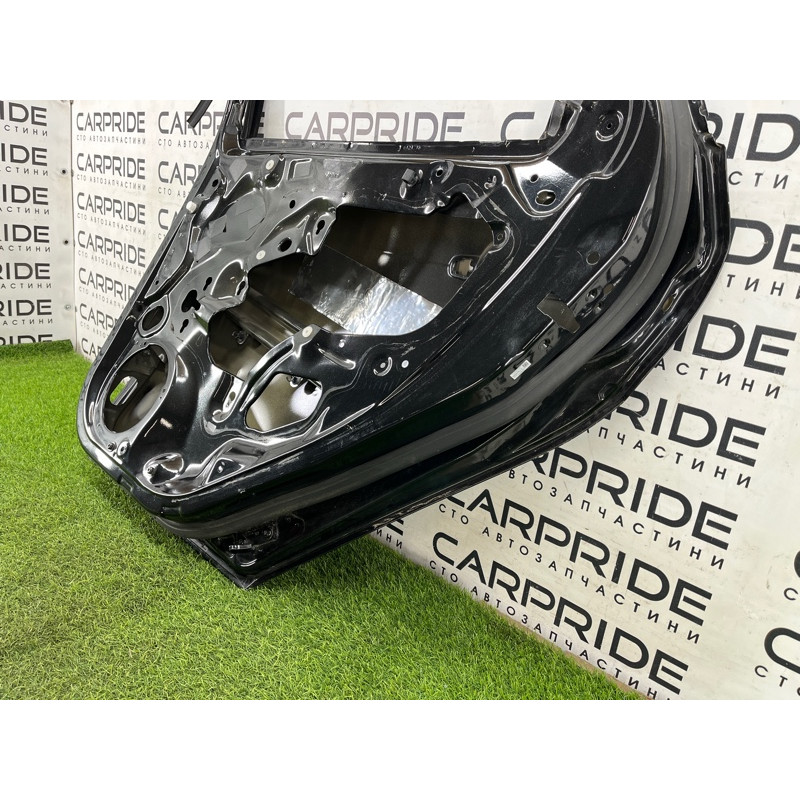 Дверь голая (наружные элементы кузова) Ford Focus MK3 DM5Z5824630C