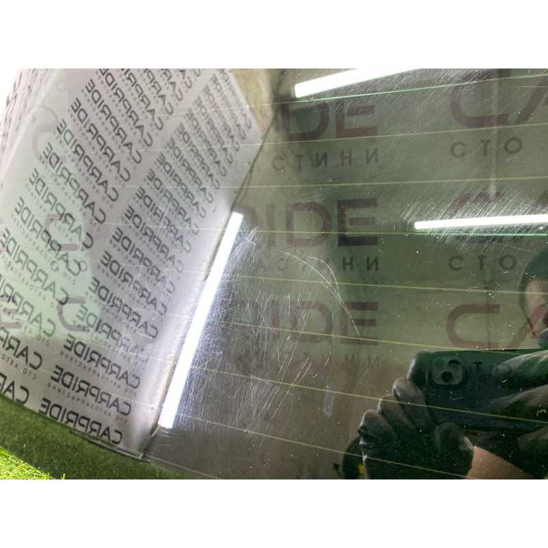 Стекло крышки багажника (стекла и зеркала) Volkswagen Touareg FL 2015 3.6 7P6845051ANVB