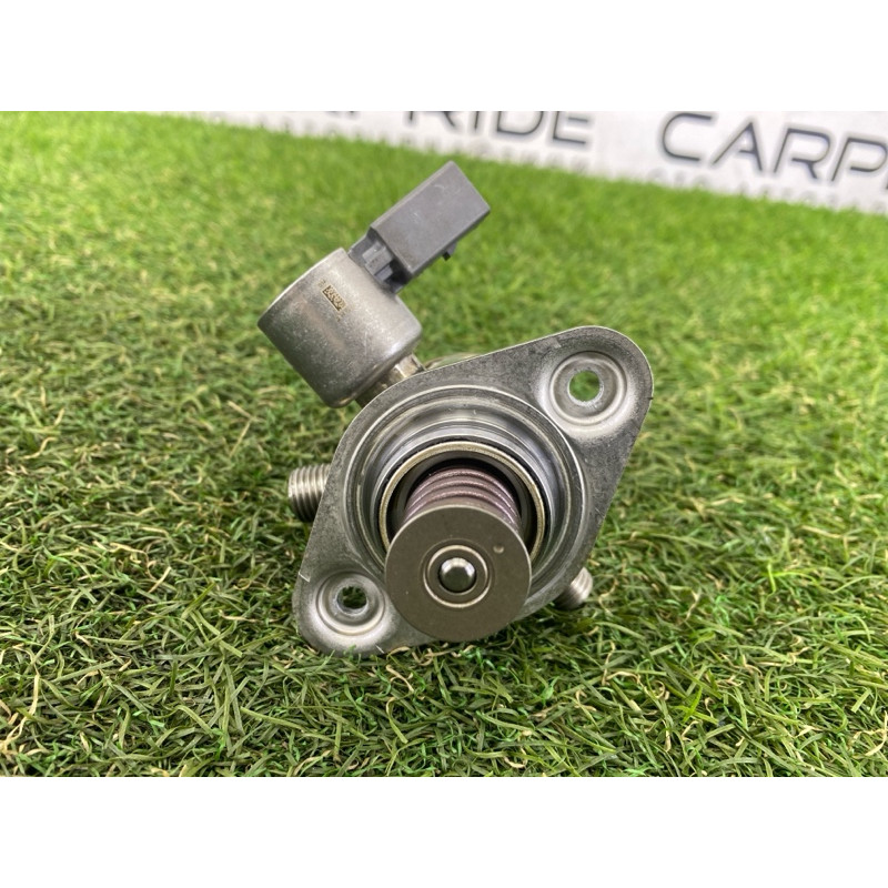 ТНВД (топливная система) BMW 7-series F02 2011 4.4 N63 13517595339