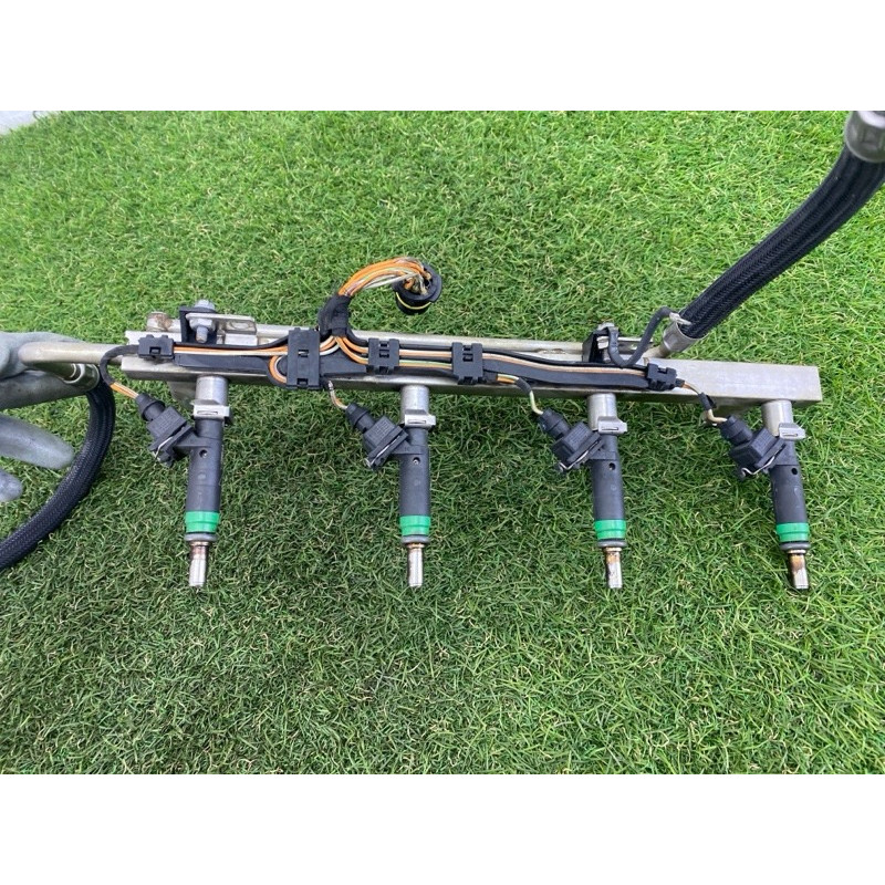 Топливная рампа (топливная система) BMW X5 E70 2009 4.8 N62N 13537555761