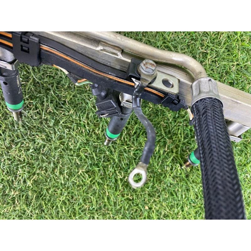 Топливная рампа (топливная система) BMW X5 E70 2009 4.8 N62N 13537555761