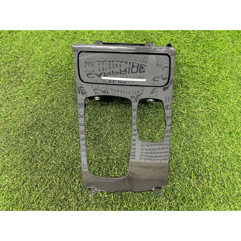 Декоративная накладка центральной консоли (салон) BMW 5-series Gran Turismo F07 2011 3.0 N55B30 51169185181