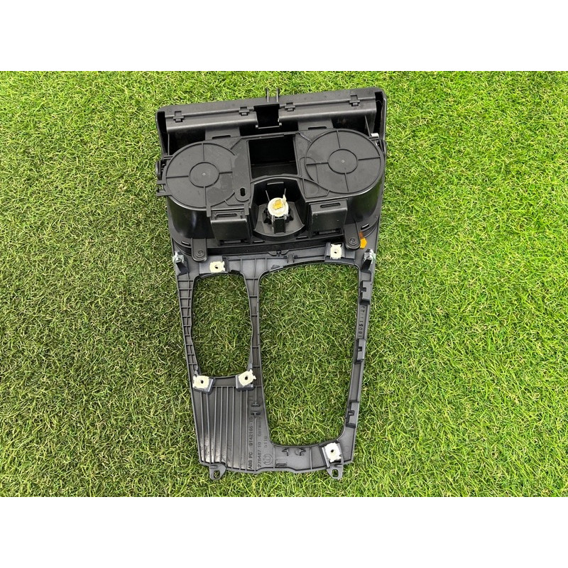 Декоративная накладка центральной консоли (салон) BMW 5-series Gran Turismo F07 2011 3.0 N55B30 51169185181