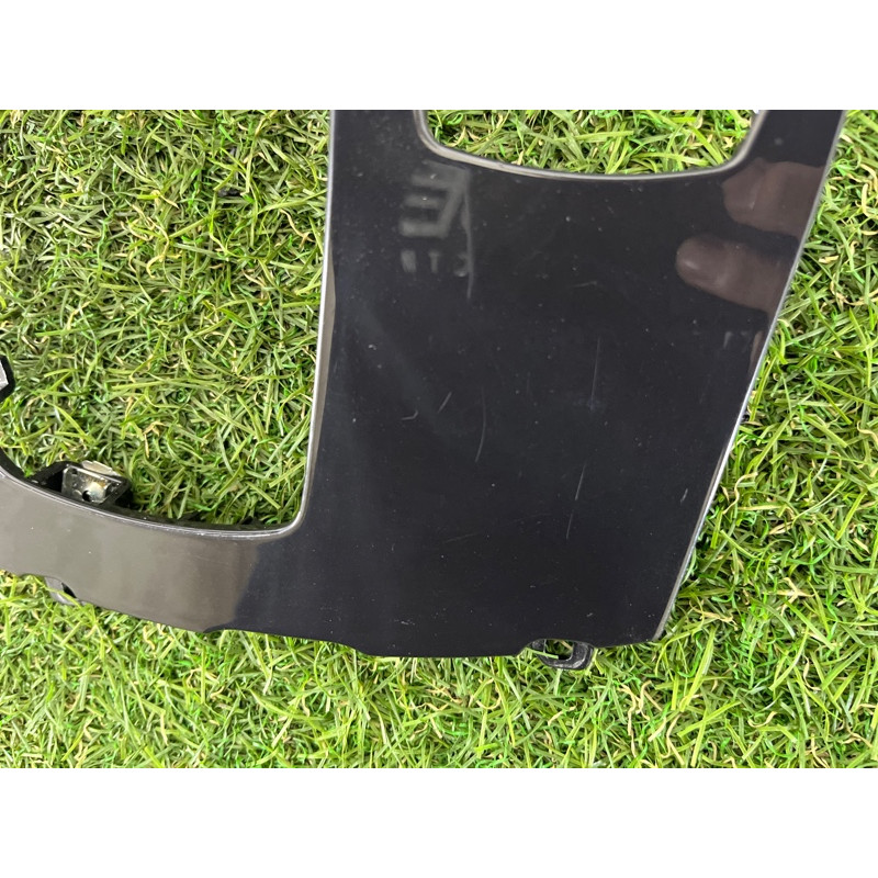 Декоративная накладка центральной консоли (салон) BMW 5-series Gran Turismo F07 2011 3.0 N55B30 51169185181