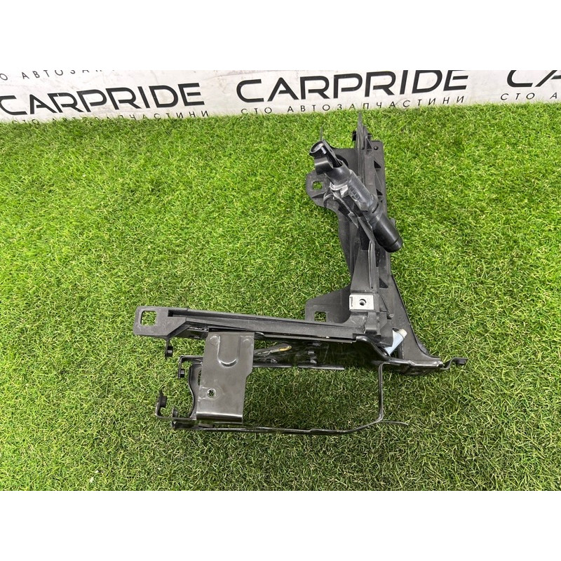 Кронштейн фары (кузов и элементы) BMW 5-series Gran Turismo F07 2011 3.0 N55B30 51647200777