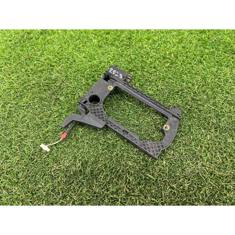 Кронштейн ручки двери (кузов и элементы) BMW 5-series E39 51218236644