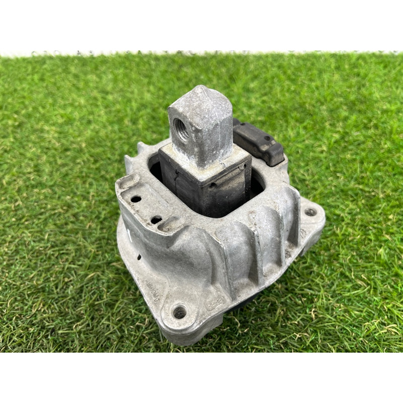 Подушка двигателя (двигатель и элементы) BMW 7-series F02 2011 4.4 N63 22116777374