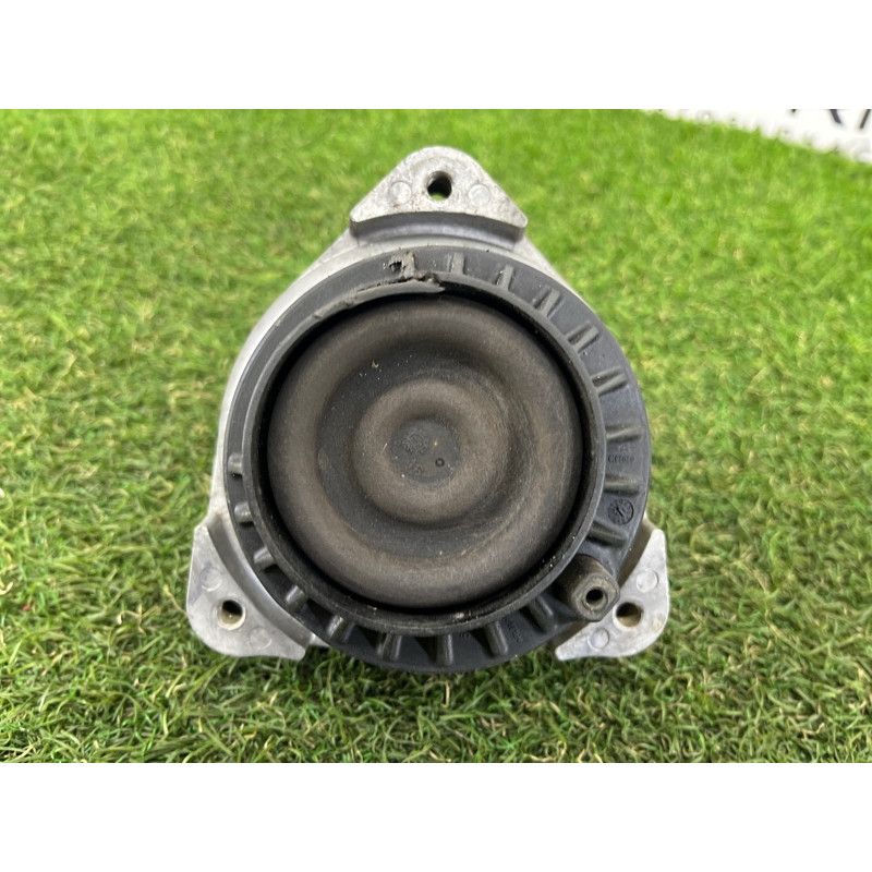 Подушка двигателя (двигатель и элементы) BMW 7-series F02 2011 4.4 N63 22116777373