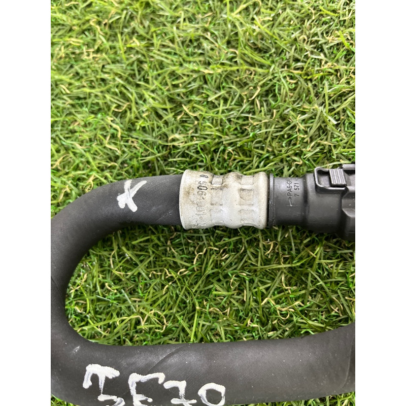 Патрубок (система охлаждения) BMW X5 E70 2011 3.0 N57 17228518984