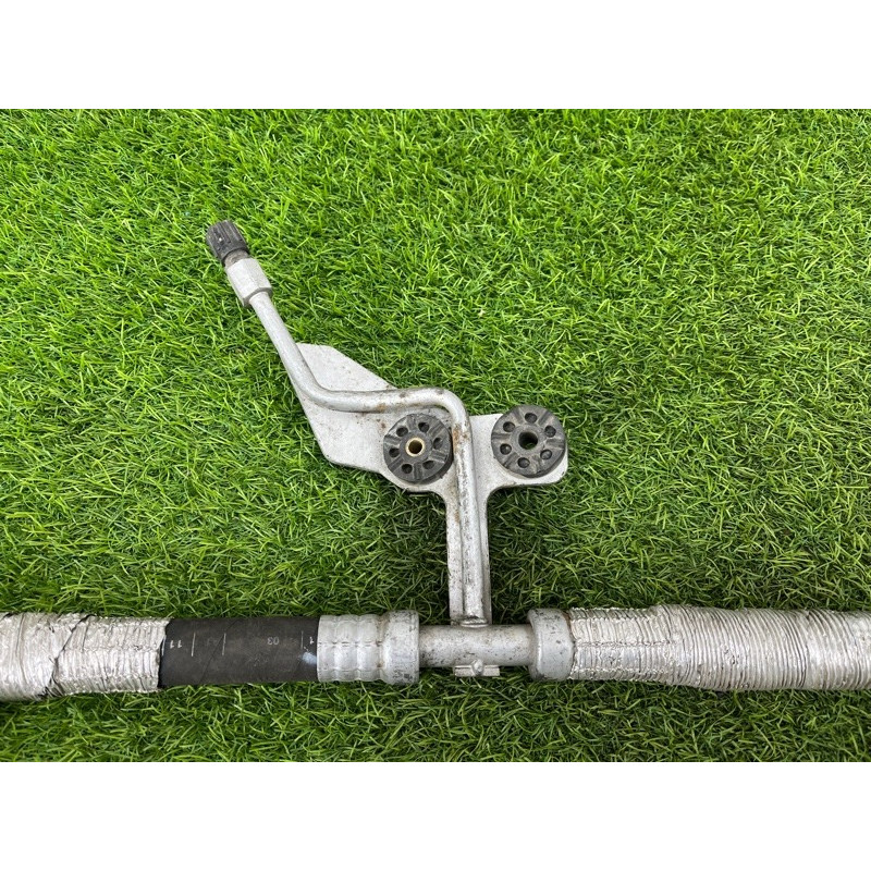 Трубка кондиционера (отопление и кондиционирование) BMW 5-series E60 M54b30 645323498211