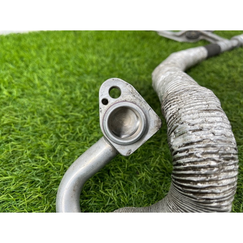 Трубка кондиционера (отопление и кондиционирование) BMW 5-series E60 M54b30 645323498211