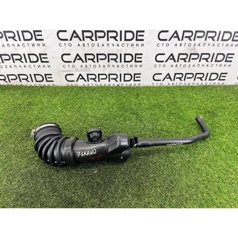 Патрубок воздушного фильтра (впускная система) Jeep Grand Cherokee WK2 2014 3.0 Diesel EXF 68088275AB