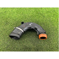 Патрубок воздушного фильтра