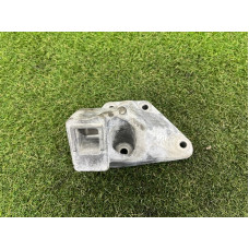 Кронштейн подушки двигателя