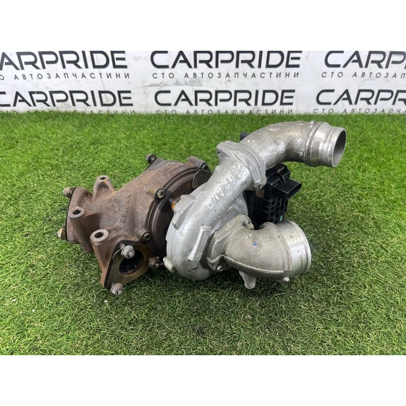 Турбина (выпускная система) Jeep Grand Cherokee WK2 2014 3.0 Diesel EXF 68211213AA