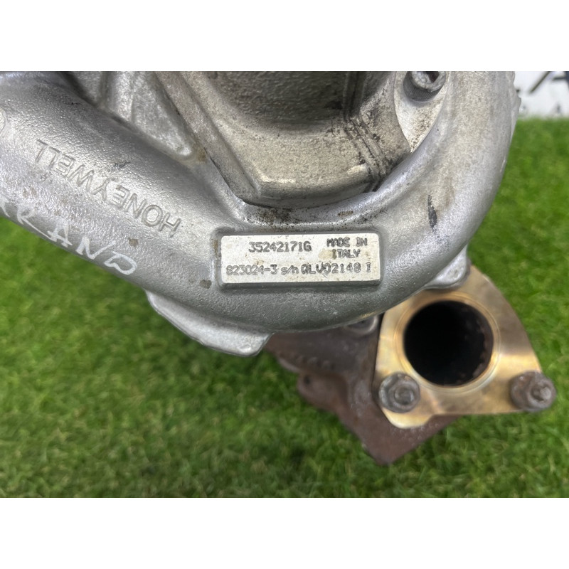 Турбина (выпускная система) Jeep Grand Cherokee WK2 2014 3.0 Diesel EXF 68211213AA