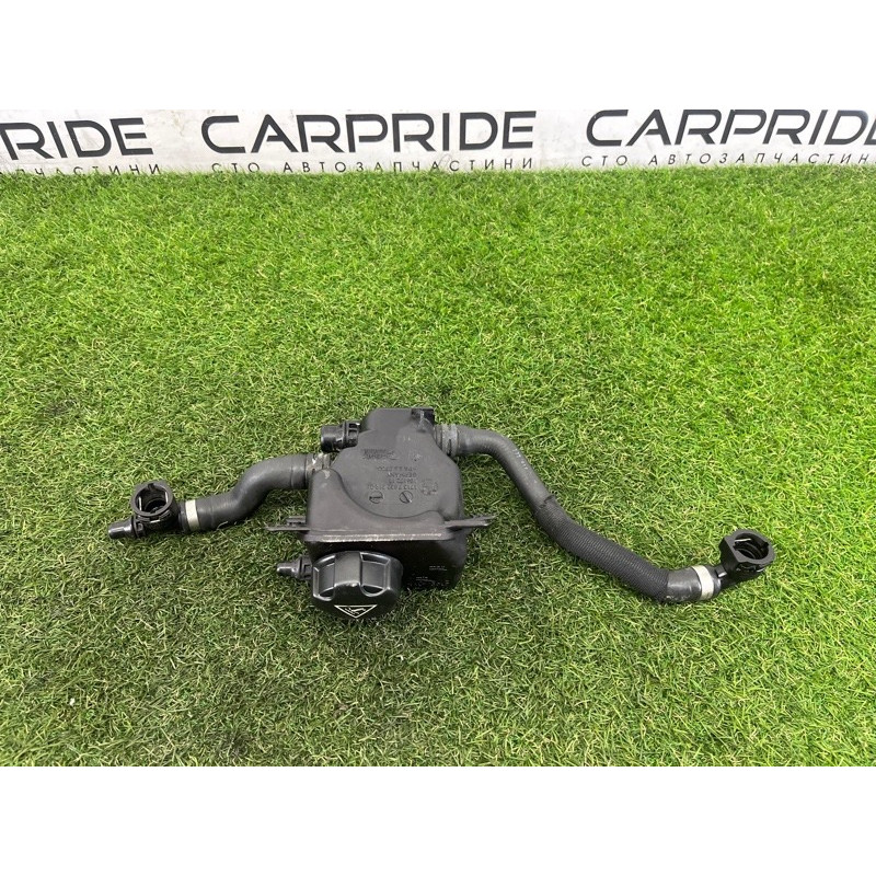 Бачок расширительный (система охлаждения) BMW 7-series F02 2011 4.4 N63 17137647281
